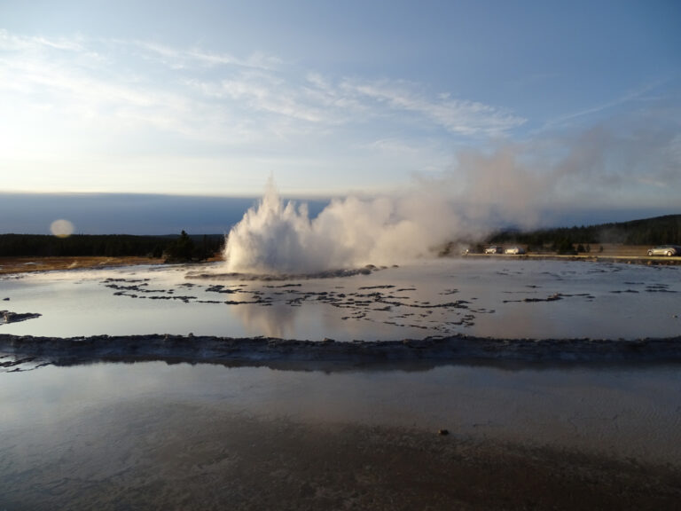 Yellowstone: Hvor naturens skønhed møder Jordens vilde kræfter