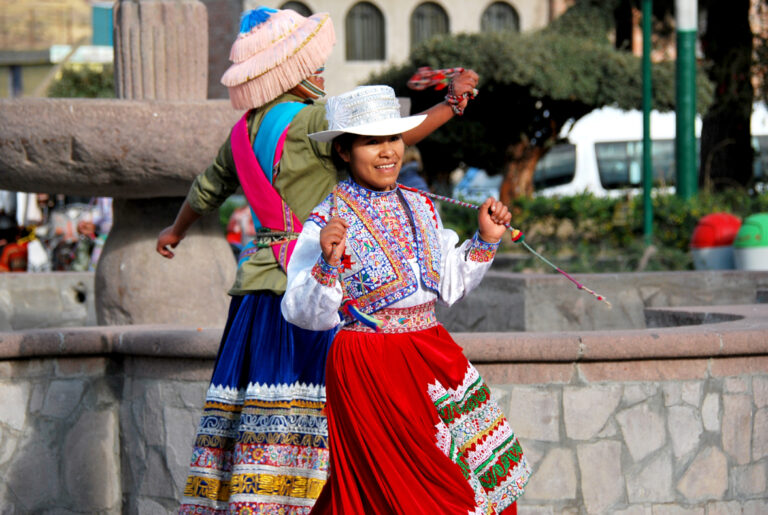 Fantastisk natur og kultur i farverige Peru